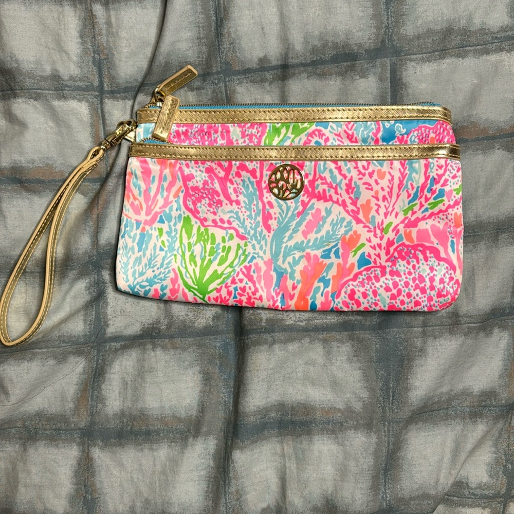 NWOT Lilly Pulitzer Water Resistant Pouch Large Wristlet Bag